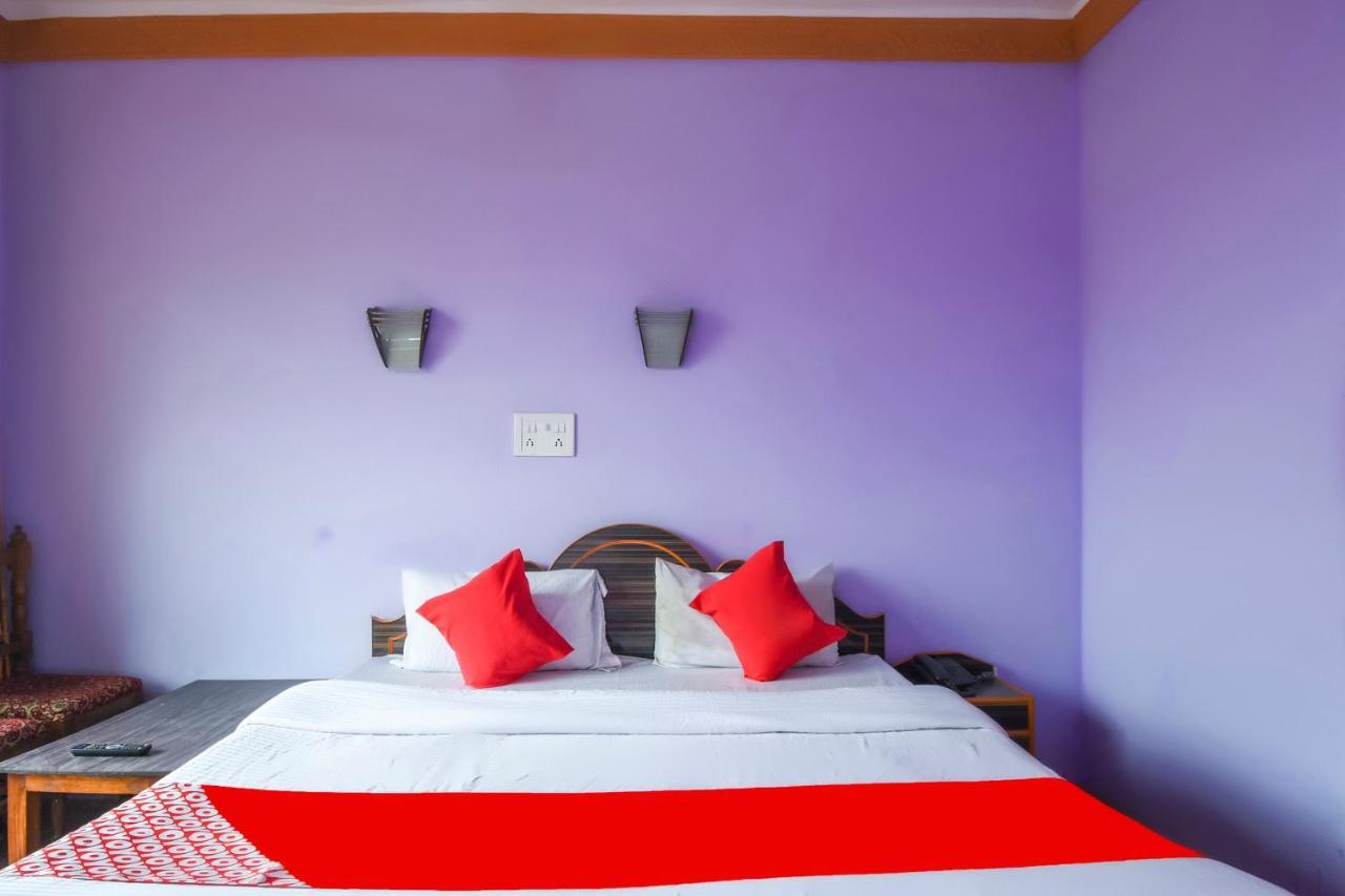 Oyo Hotel New Divine Kashmir Durgjan Exteriér fotografie