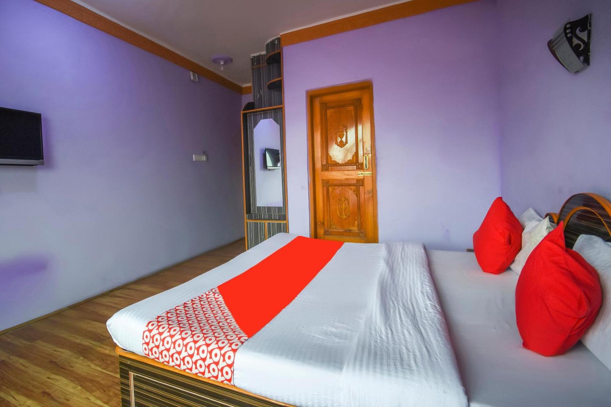 Oyo Hotel New Divine Kashmir Durgjan Exteriér fotografie